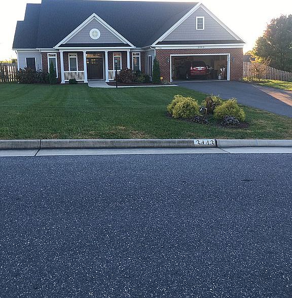 2nd image of 3443 White Oak Dr