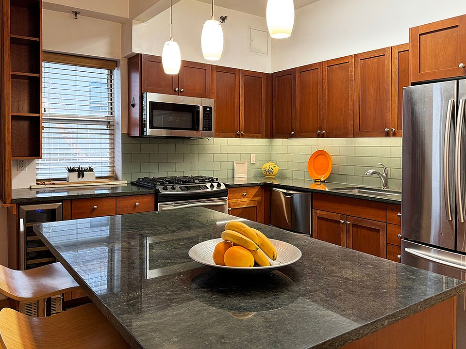 1st image of 304 W 115th St APT 3B