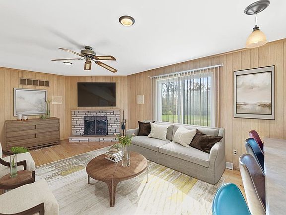 2nd image of 4060 Belcroft Dr