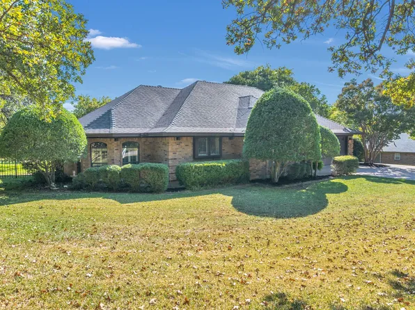 416 Woodland Trl, Keller, TX 76248
