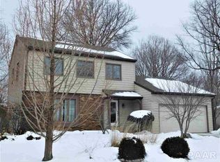 228 Cedar Ave, Morton, IL 61550