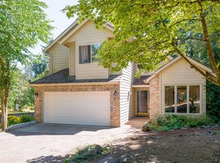 2110 Hidden Springs Ct, West Linn, OR 97068