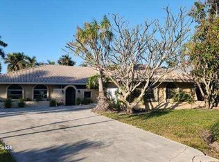 1455 Pelican Ave, Naples, FL 34102