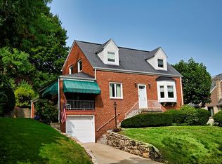 204 Summerfield Dr, Homestead, PA