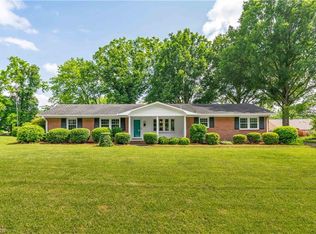 4912 Stonington Rd, Winston Salem, NC 27103