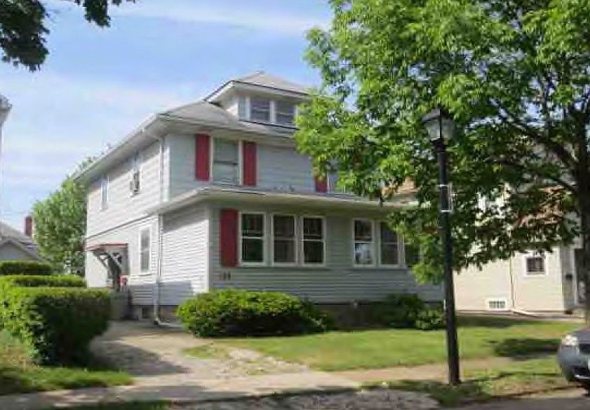 1st image of 128 Washington Ave
