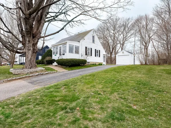 8 Parent Street, South Berwick, ME 03908
