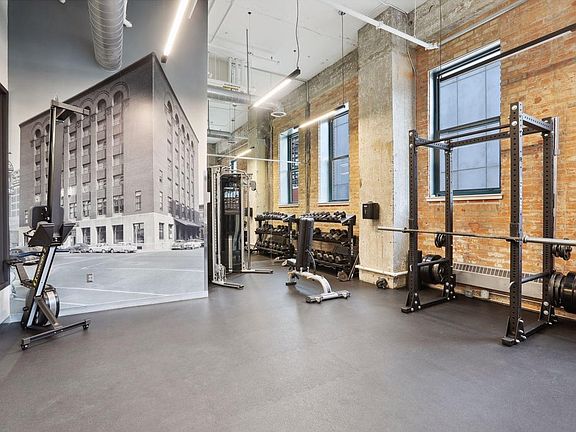 2nd image of 250 Park Ave Unit 609