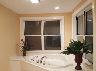 (Undisclosed Address), Baton Rouge, LA 70815