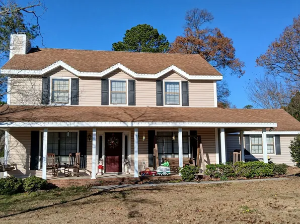 107 Pine Bluff Dr, Warner Robins, GA 31088