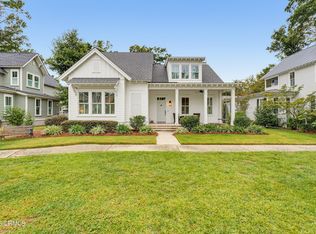 37 Wrights Point Circle, Beaufort, SC 29902