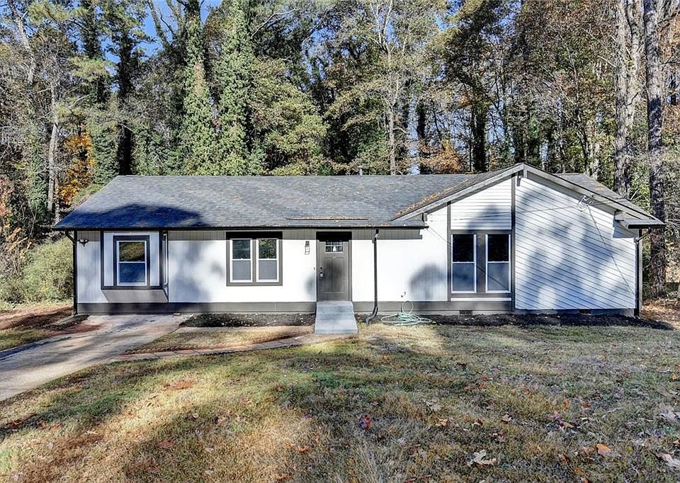 1st image of 2853 Franklin Rd SW