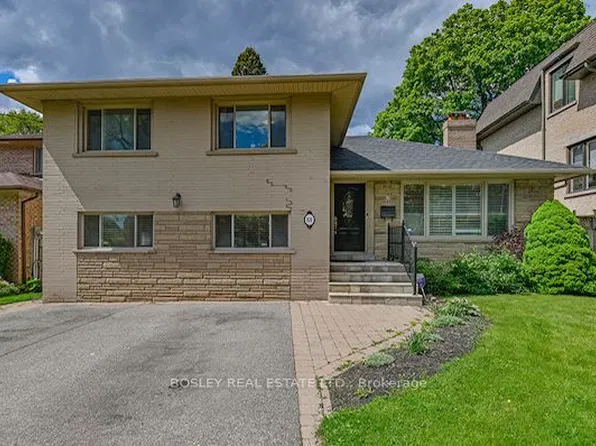 88 Carmichael Ave, Toronto, ON M5M 2W9