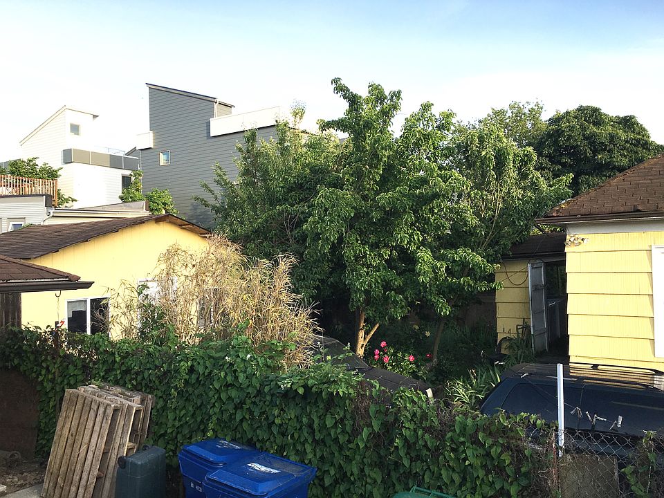 2nd image of 3311 Legation St NW