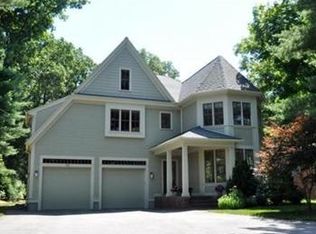 72 Middle St, Lexington, MA 02421