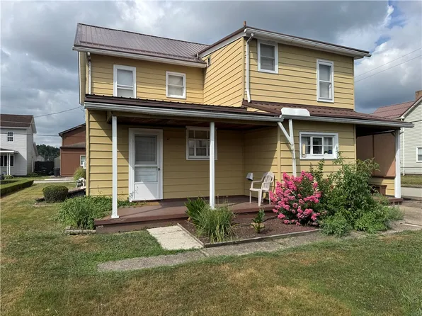 200 Wayne St, Roscoe, PA 15477