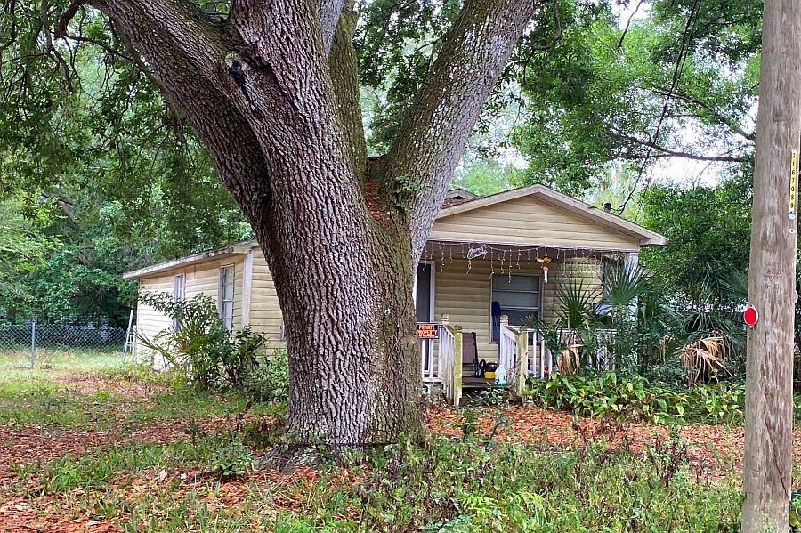 323 Gordon Ave, Waverly, FL 33877 Zillow