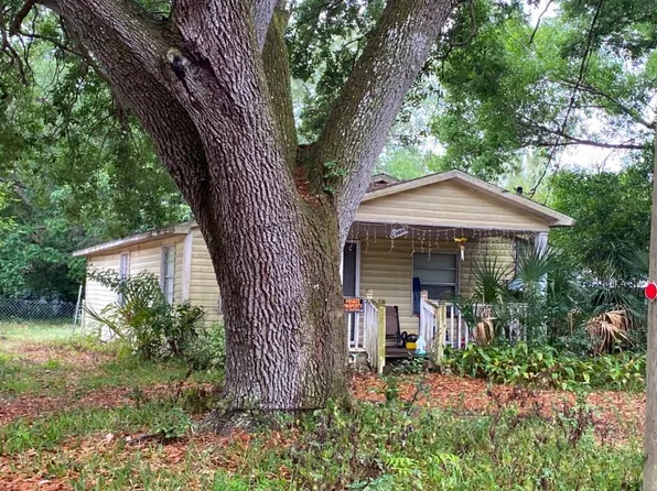 323 Gordon Ave, Lake Wales, FL 33859