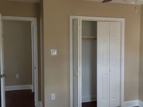 3rd image of 1820B Agriculture St