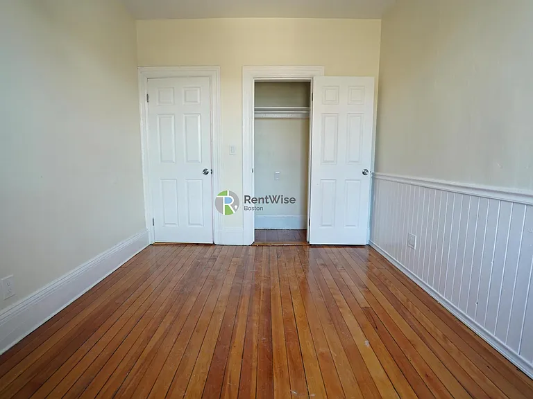 1212 Commonwealth ave — Photo 10