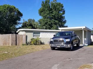 9464 83rd St N, Seminole, FL 33777