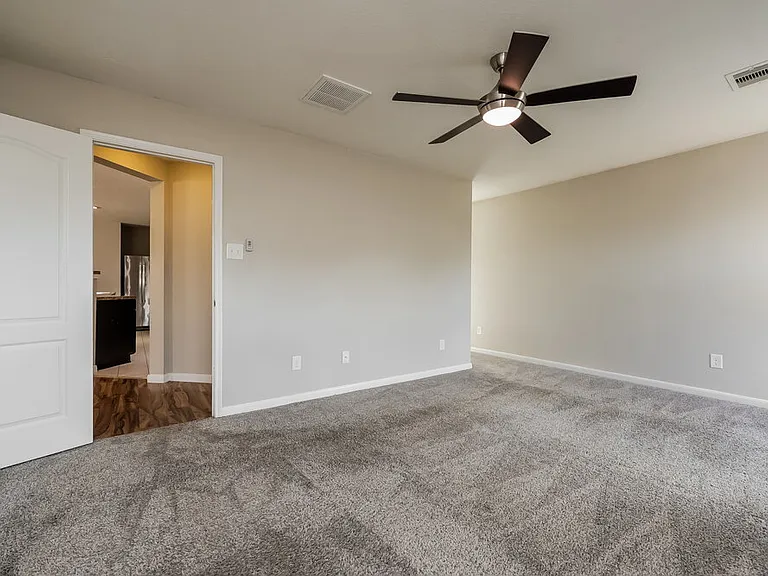 29327 Legends Green Dr — Photo 8
