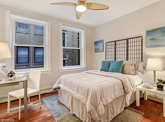 4th image of 636 W Waveland Ave APT 2A