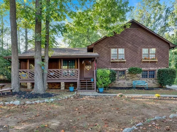 1981 Brannon Way, Lithia Springs, GA 30122