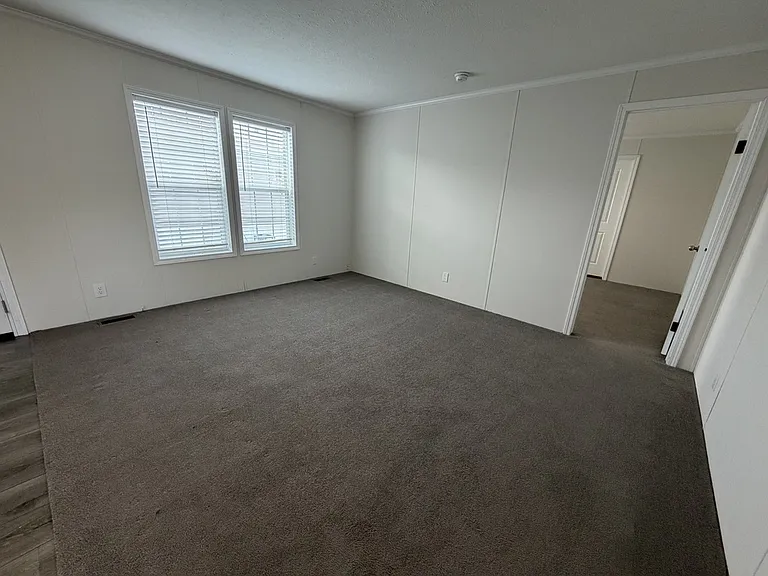 38000 Le Chateau Blvd #455 — Photo 10