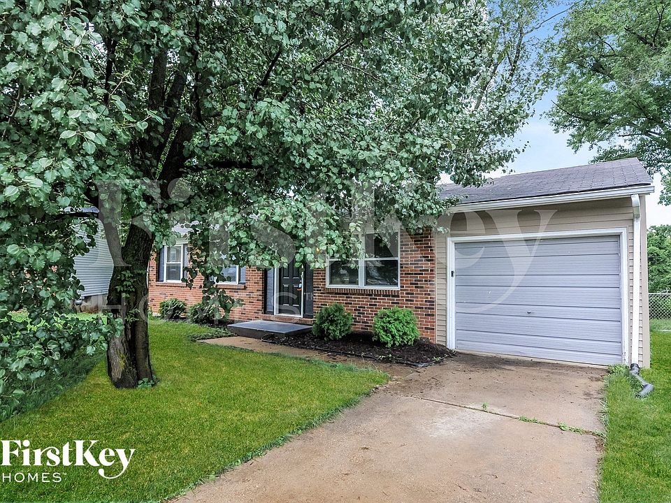 1st image of 2701 Essex St