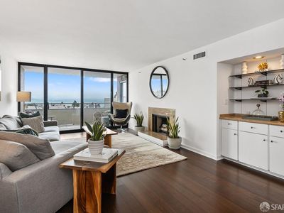 101 Lombard St APT 702W, San Francisco, CA, 94111