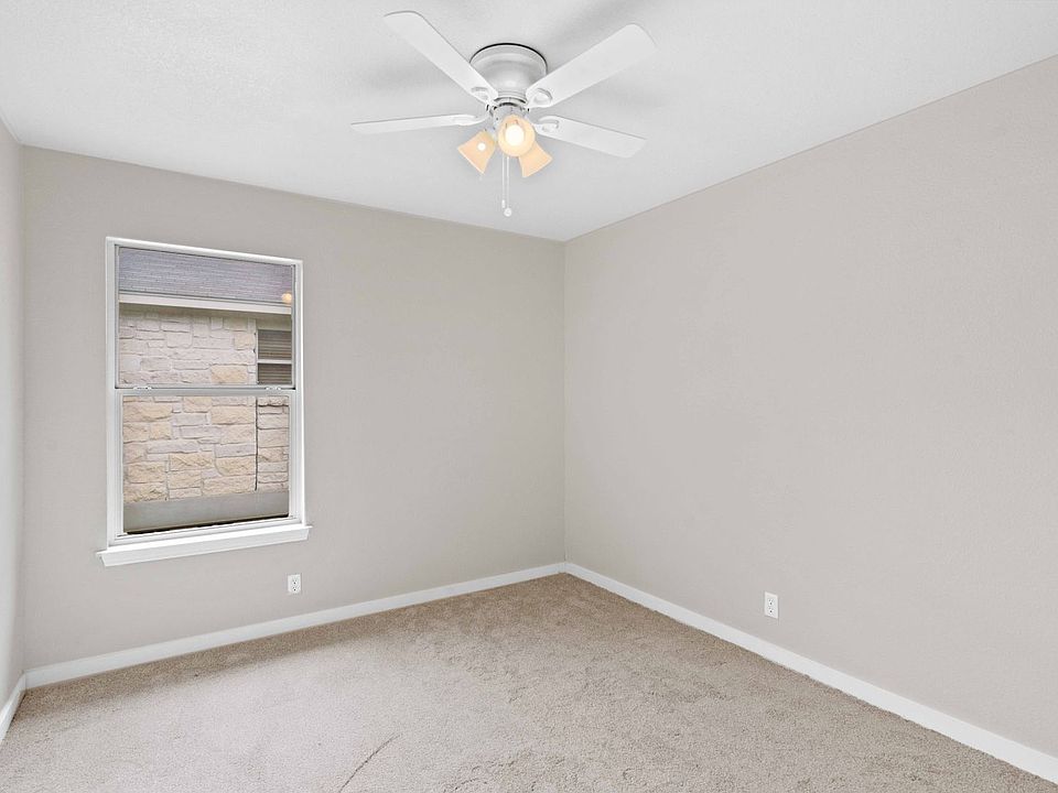 1st image of 1804 Fairweather Way