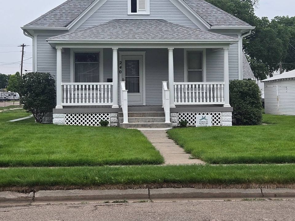 1st image of 240 N Church St