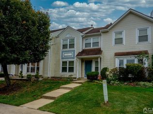 15 Harmony Way, Sayreville, NJ 08872