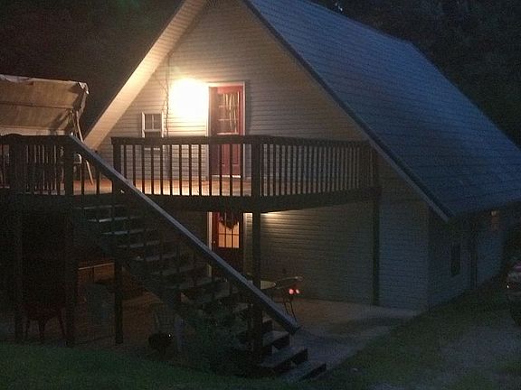 deck on back of house