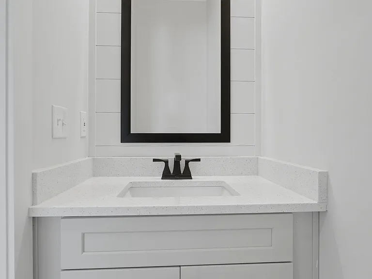 331 Orchid St — Photo 11