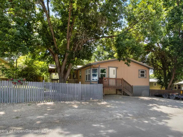 5033 County Road 335 Trailer 41, New Castle, CO 81647