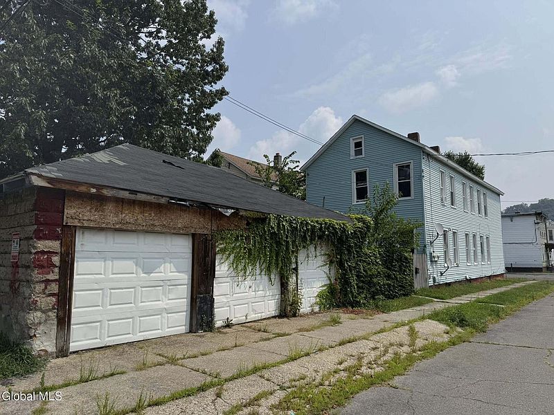 3rd image of 343 4th Avenue