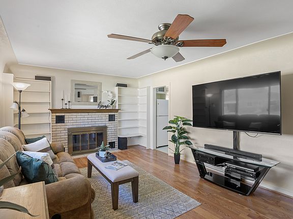 4th image of 1375 S Canosa Ct