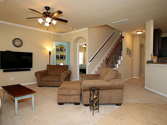 5th image of 10206 Black Birch Ln