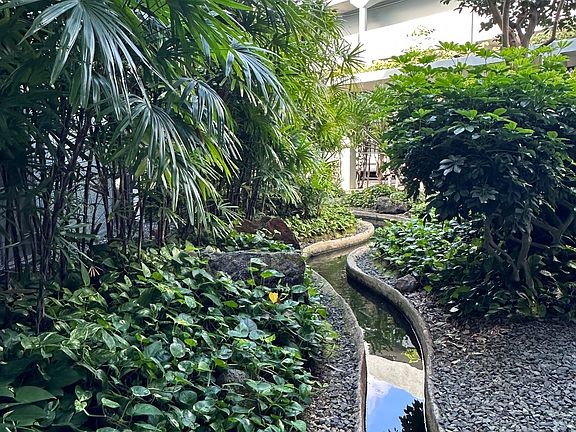 5th image of 1030 Aoloa Pl APT 211B