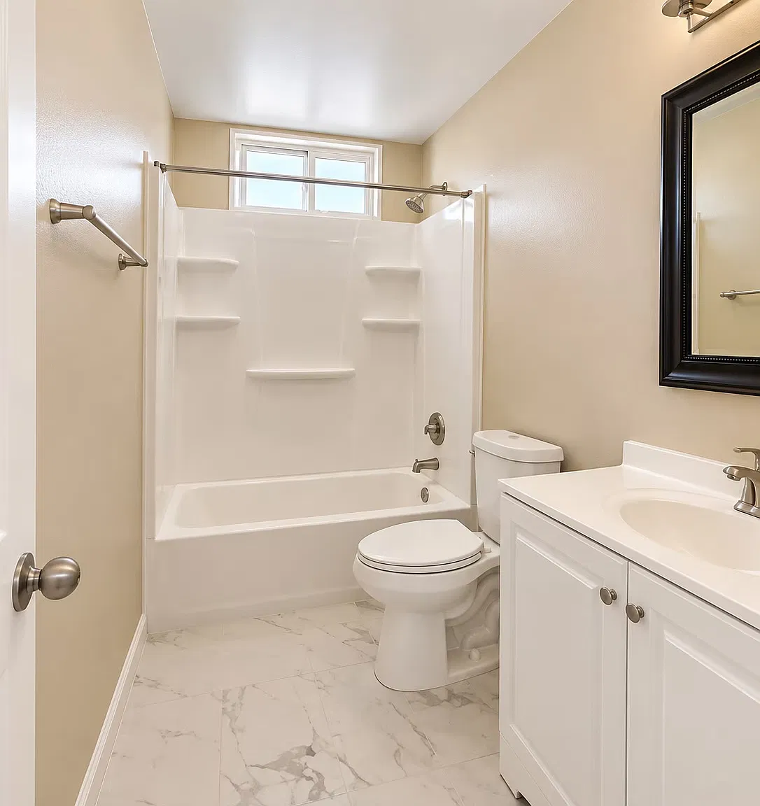 2 bed, 900 sqft, $1,600 — Photo 3