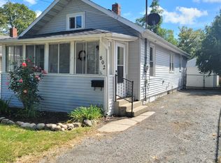 802 Banghart St, Lansing, MI 48906