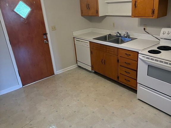 2nd image of 700-796 N College Dr #3
