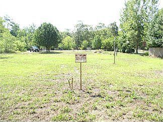 1st image of 8724 Old Forest Dr