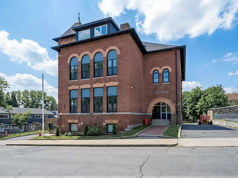 72 Kendrick Ave #101 — Photo 19