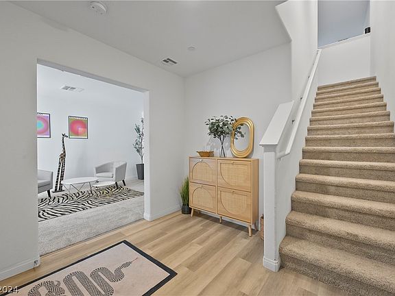 4th image of 2823 Azure Breeze Ln #4