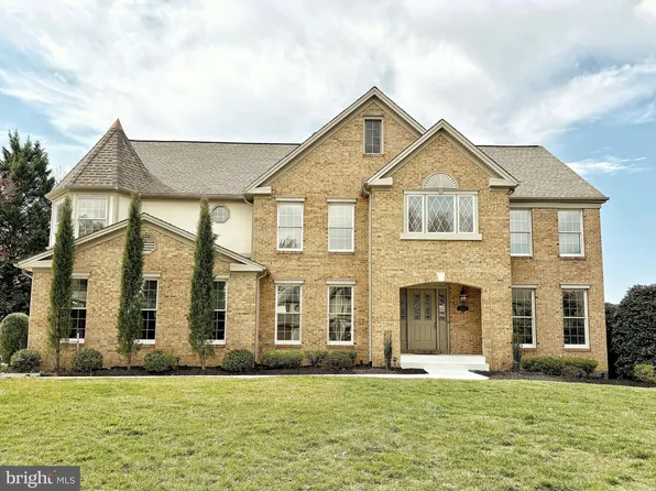 21133 Stonecrop Pl, Ashburn, VA 20147