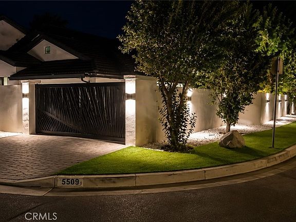 3rd image of 5509 Oakdale Ave