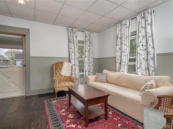 4th image of 3039 Kingston Ave